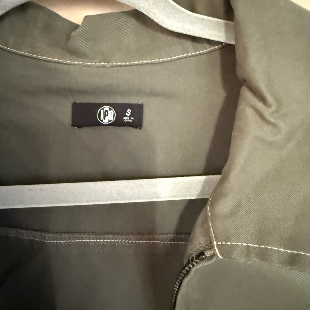 Women's Olive Utility Zip Jacket with Embroidered Chest - Picture 4 of 4